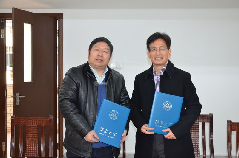 加拿大奎尔夫大学（University of Guelph）终身教授、中国国家自然科学基金委员会管理科学部海外特聘专家--滕乐法教授